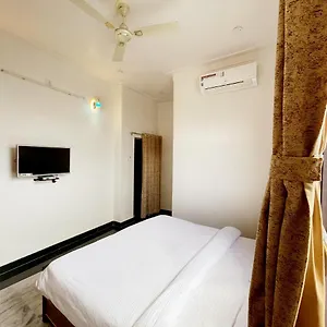 Umed Regency Hostel
