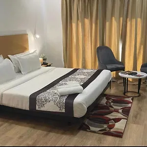 Azure And Near Medanta Hospital Medicity Sector 47,sohna Road Hotel